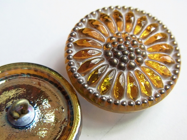 チェコガラスボタン