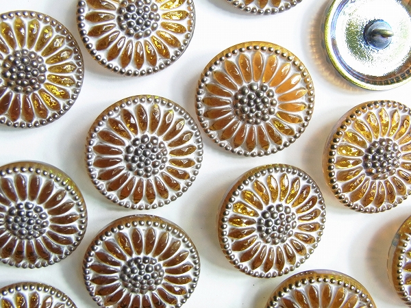 チェコガラスボタン