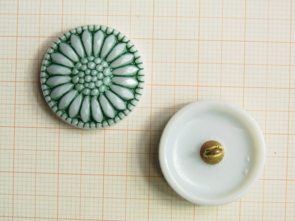 チェコガラスボタン