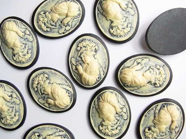 ���������饹�ܥ���