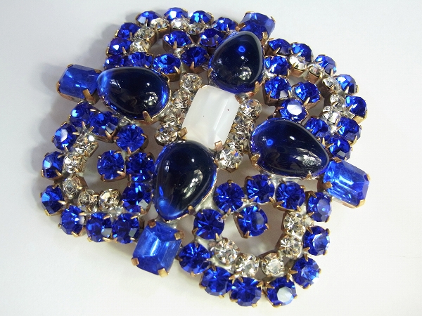 ���������饹�ܥ���