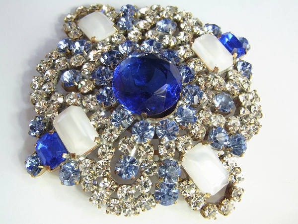 ���������饹�ܥ���