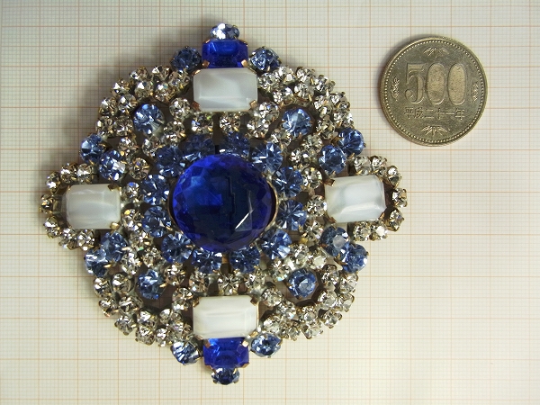 ���������饹�ܥ���