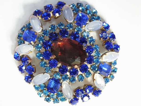 ���������饹�ܥ���