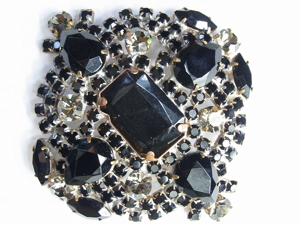 ���������饹�ܥ���