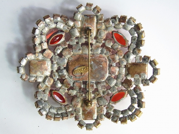 ���������饹�ܥ���