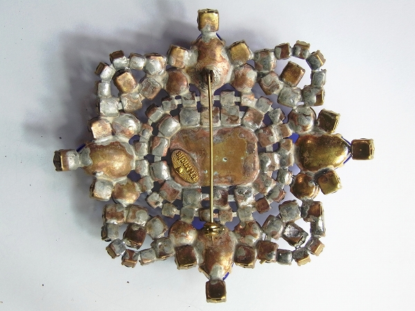 ���������饹�ܥ���