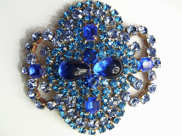 ���������饹�ܥ���