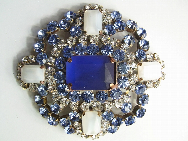 ���������饹�ܥ���