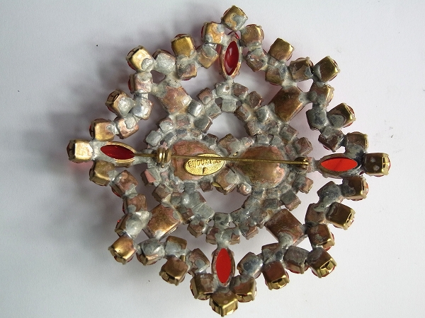 ���������饹�ܥ���