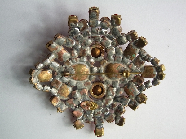 ���������饹�ܥ���