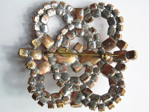 ���������饹�ܥ���