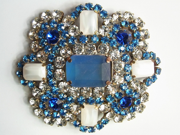 ���������饹�ܥ���