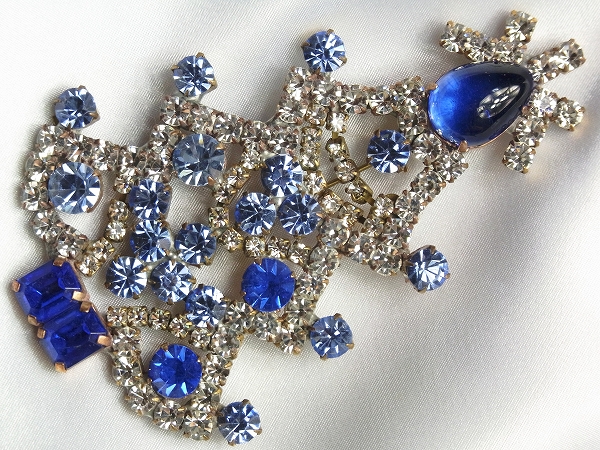 ���������饹�ܥ���