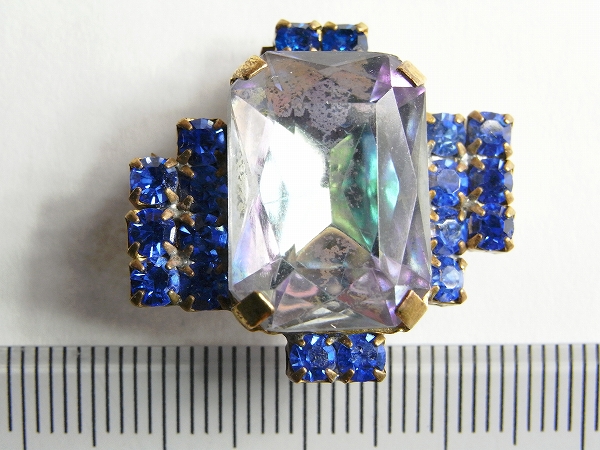 ���������饹�ܥ���