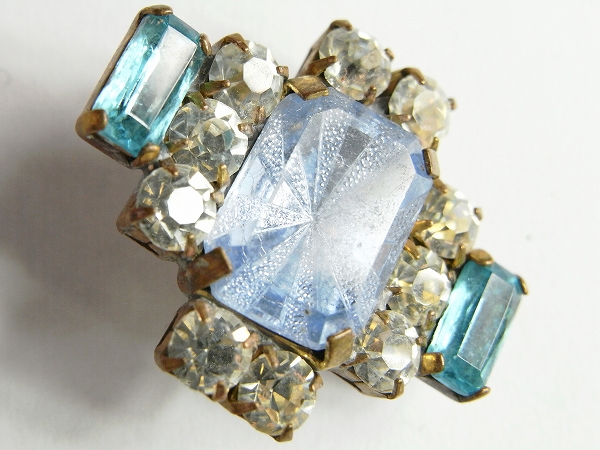 ���������饹�ܥ���