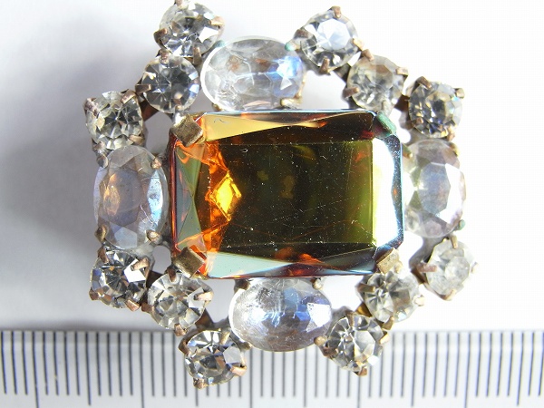 ���������饹�ܥ���